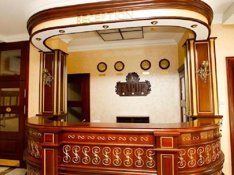 فندق غارني مينسك المظهر الخارجي الصورة